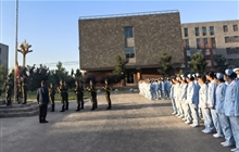護理學(xué)院舉行升國旗儀式