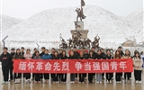 學(xué)校開展“緬懷革命先烈，爭當(dāng)強(qiáng)國青年”清明祭英烈主題教育活動(dòng)